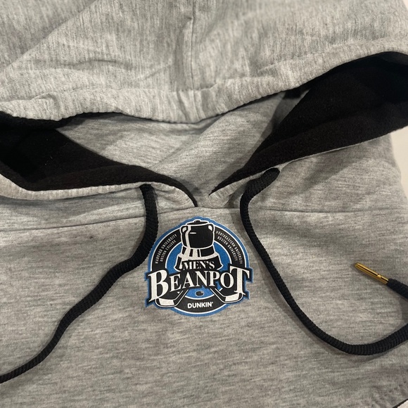 Beanpot Hockey Tournament 2024 Hoodie – Fleece/Cotton, Comfy & Rare! - Picture 4 of 6